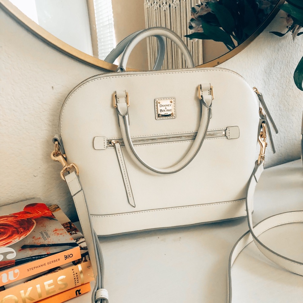 Handbag with crossbody strap
